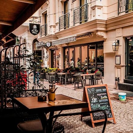 Gca Apart Victoriei Boekarest Buitenkant foto